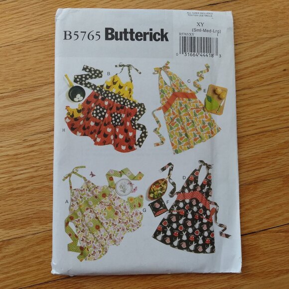 Apron Sewing Pattern Full Bib Size Small Medium Large Butterick 5765 UNCUT - Picture 1 of 12